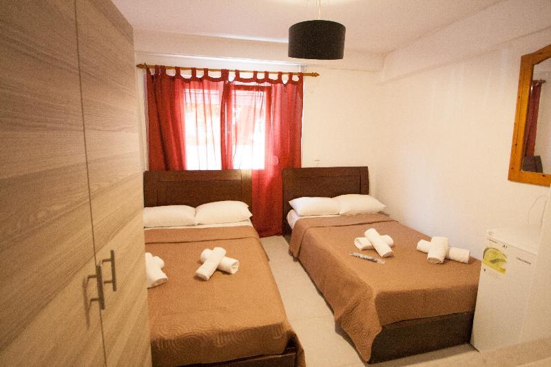 Pension Avocado Skiathos Town Exterior photo